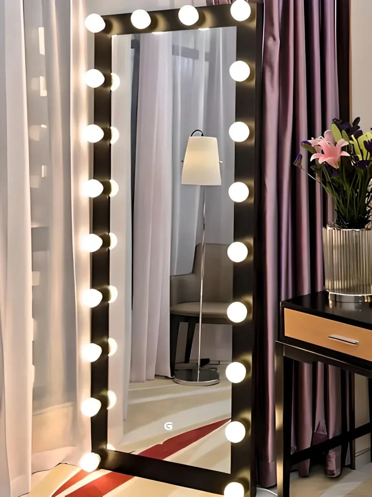 imageye___-_imgi_209_Dressin_Bulb_Mirror